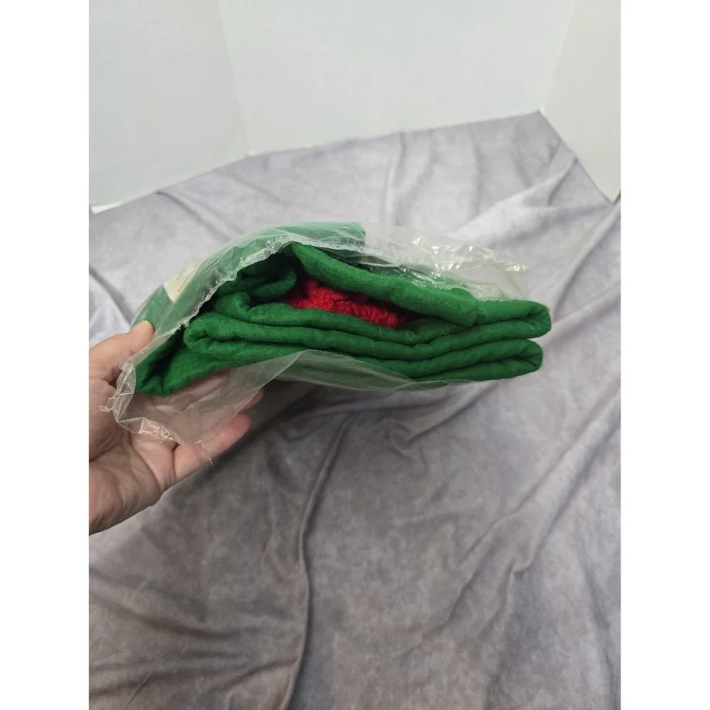 Bucilla pre owned
